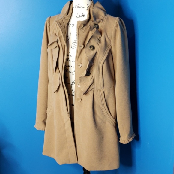 EUC JOLT Tan Ruffled Vintage Inspired Overcoat - Picture 6 of 8
